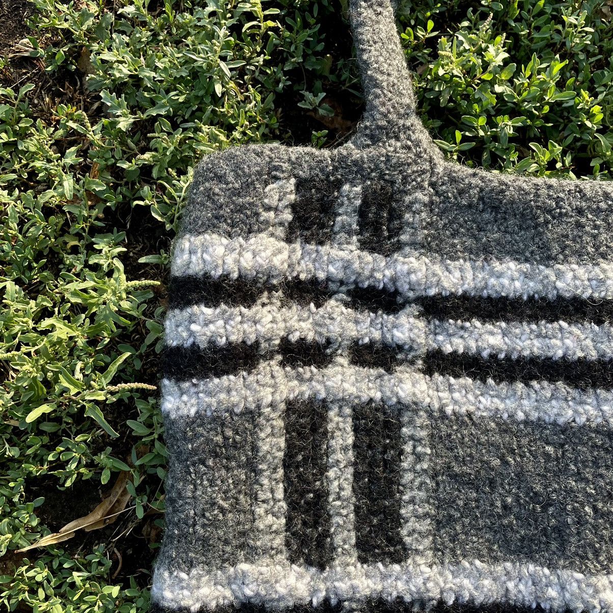 Japanese Brand Vintage 90s Burberry Style Mohair Shouled Baggy Japanese Size ONE SIZE - 3 Thumbnail