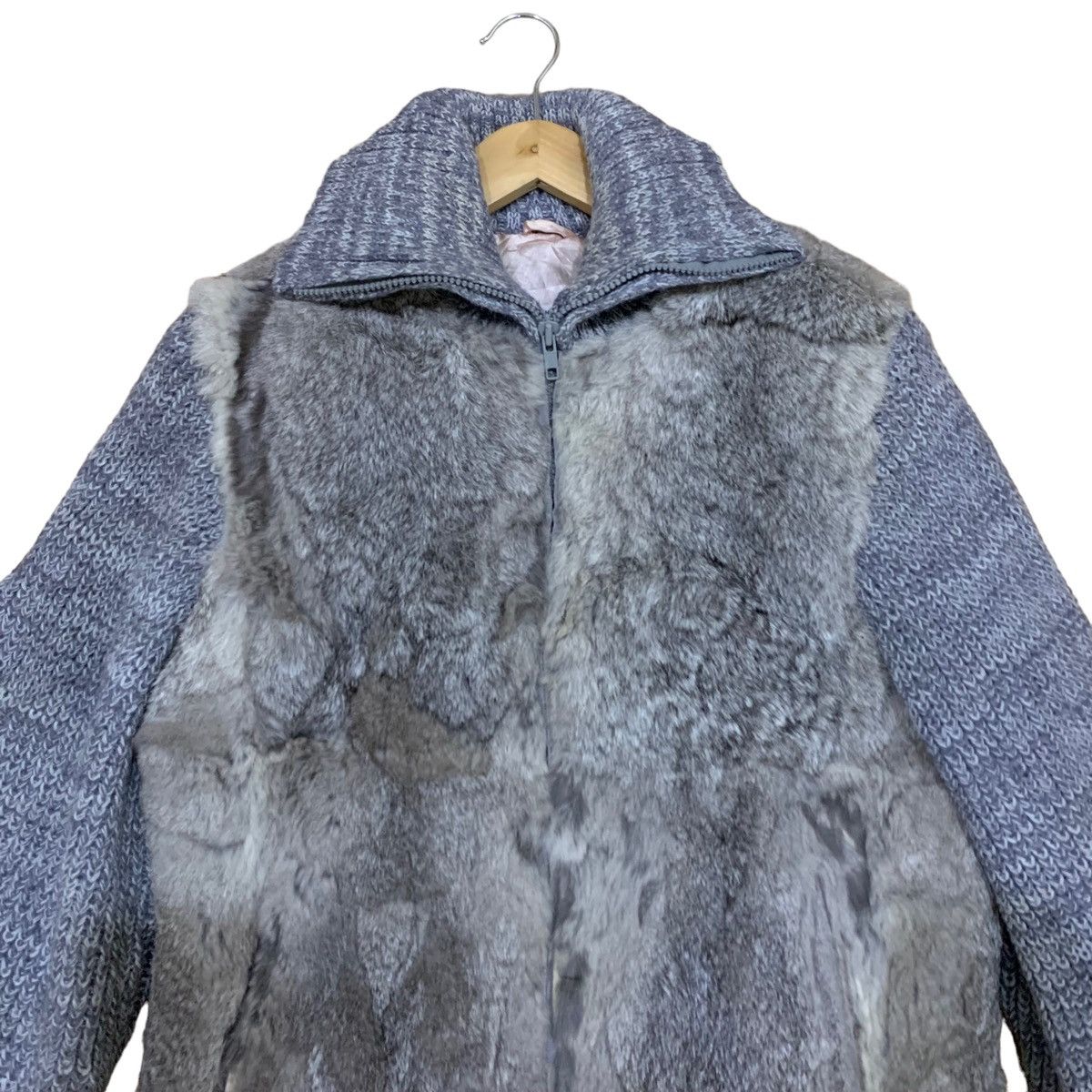 Beauty Beast Fur Origin France Women Knitted Fur Jacket Size M / US 6-8 / IT 42-44 - 2 Thumbnail