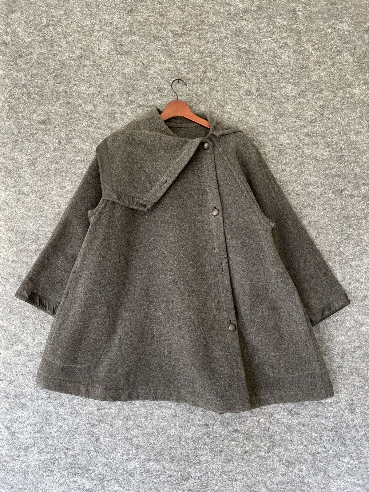 Christian Dior Monsieur CHRISTIAN DIOR PRET A PORTER CLOAK Size US L / EU 52-54 / 3 - 1 Thumbnail