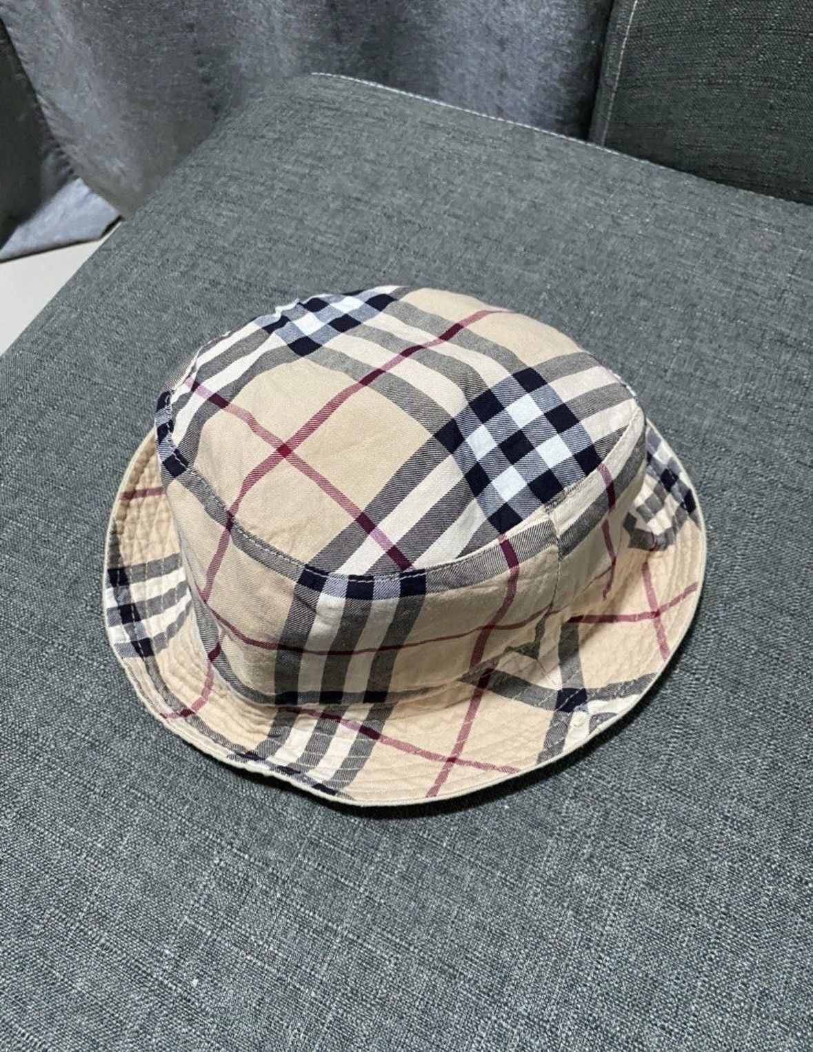 Burberry 🔥Vintage🔥 Burberrys Nova Check Reversible Bucket Hat Size ONE SIZE - 2 Thumbnail