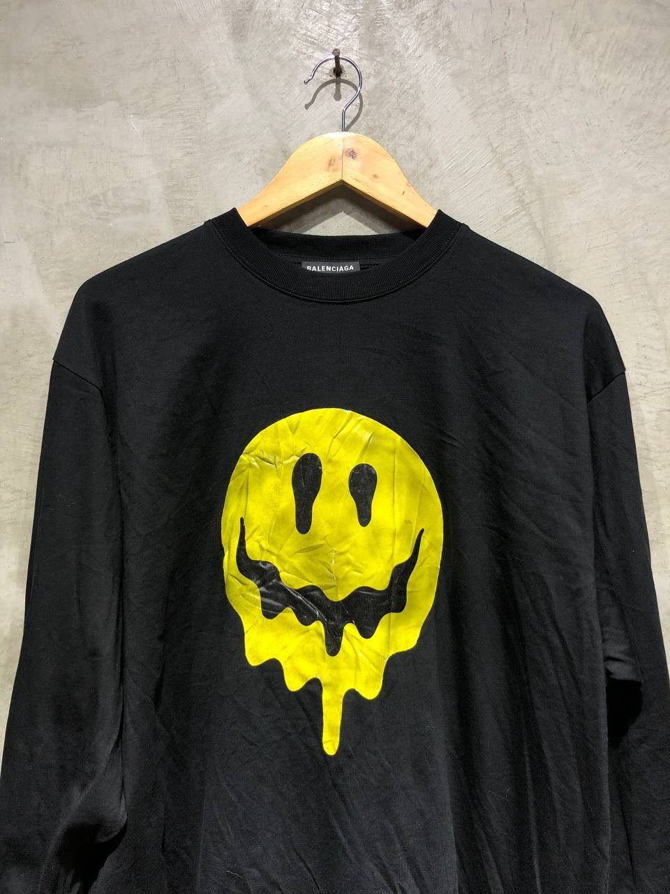 Balenciaga Balenciaga Smiley Logo Face Sweatshirt Size US XL / EU 56 / 4 - 3 Thumbnail