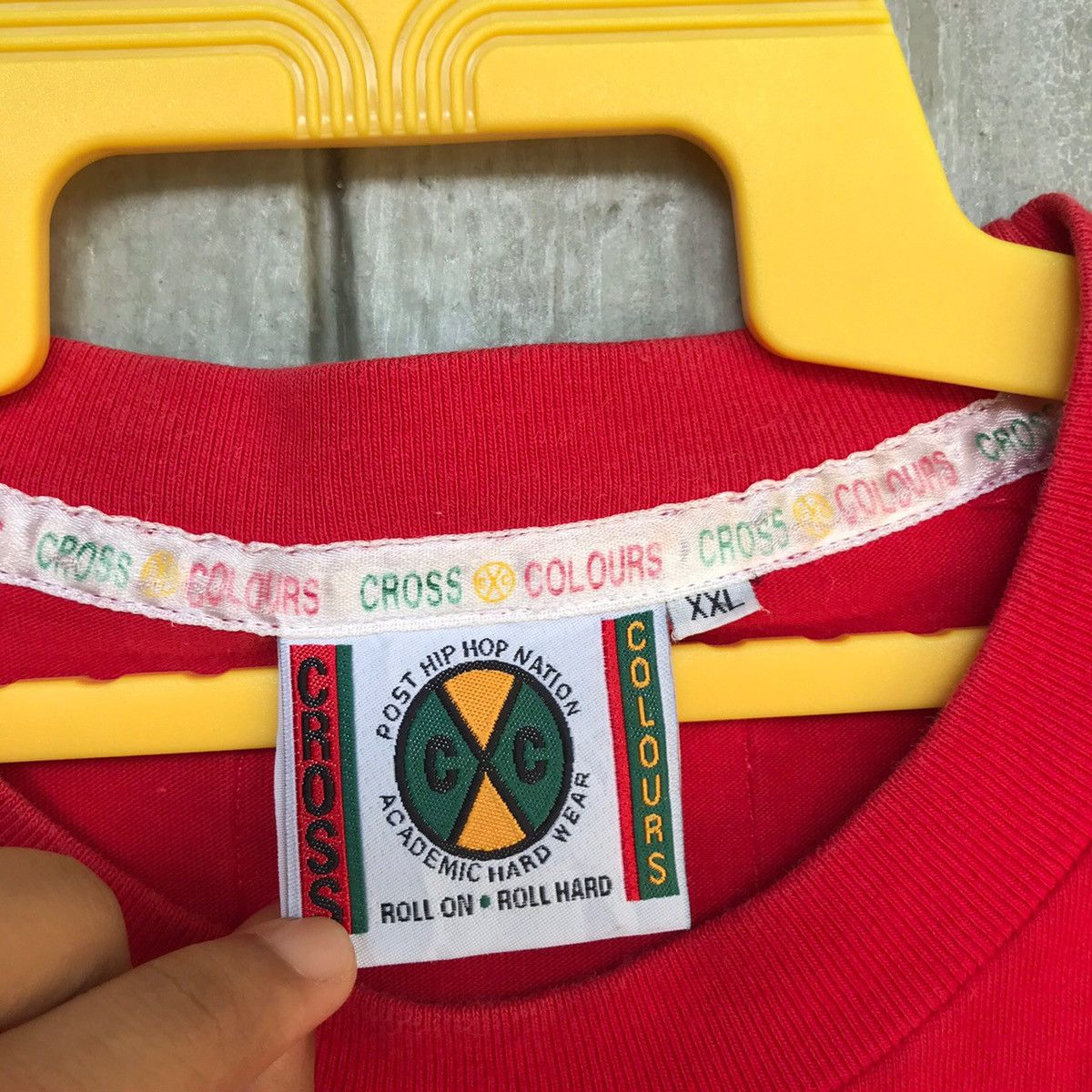 Cross Colours × Vintage RARE‼️Vintage 90s CROSS COLOURS T-Shirt men Size US XXL / EU 58 / 5 - 7 Thumbnail