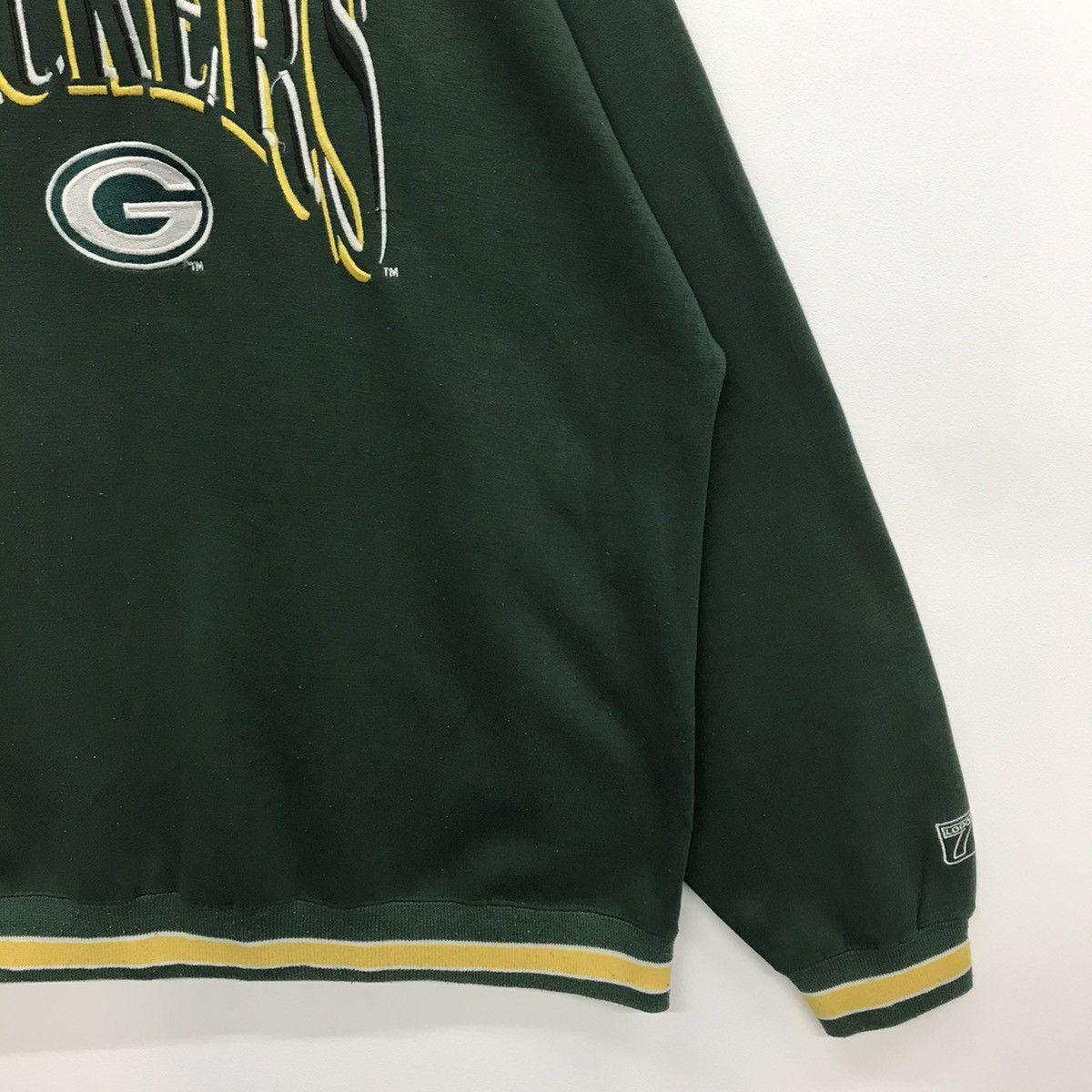 Logo 7 × NFL × Vintage Rare!!Vintage NFL Green Bay Packers Big Spellout Sweatshirt Size US XL / EU 56 / 4 - 4 Thumbnail