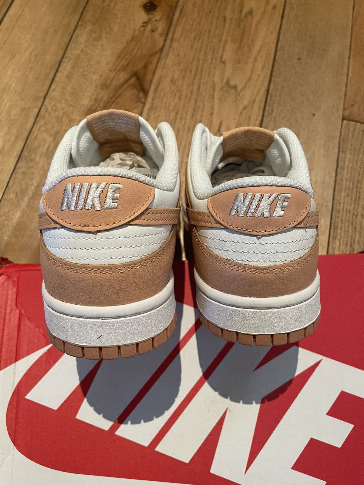 Nike Nike Dunk Low Harvest Moon 2022 Size US 8 / EU 41 - 9 Thumbnail