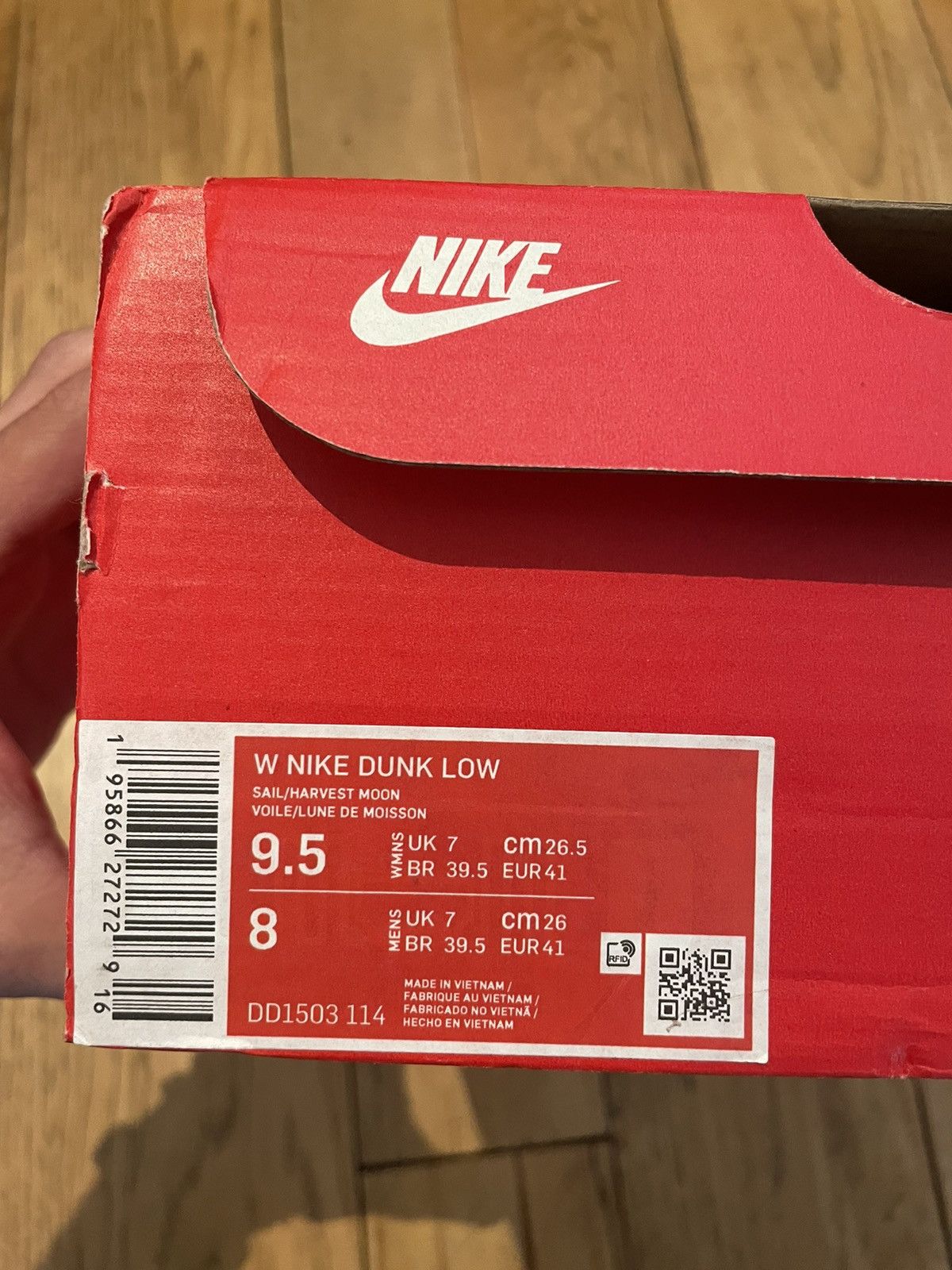 Nike Nike Dunk Low Harvest Moon 2022 Size US 8 / EU 41 - 12 Thumbnail