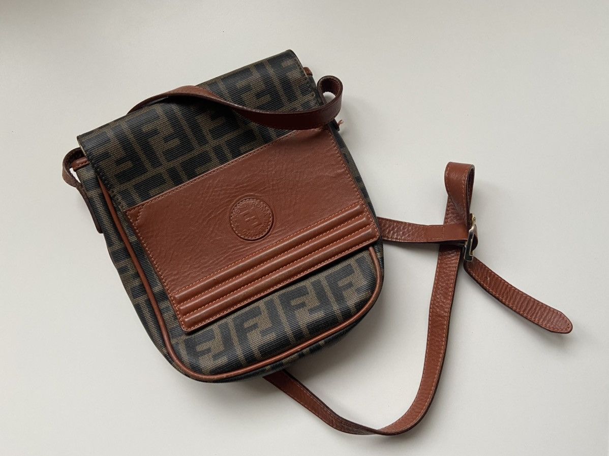 Fendi rare vintage Fendi monogram shoulder bag Size ONE SIZE - 2 Thumbnail