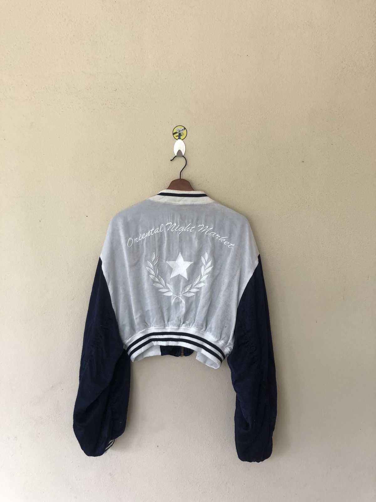 Vintage Reversible Sukajan Tiger Embroidered Satin Jacket Size US M / EU 48-50 / 2 - 4 Thumbnail