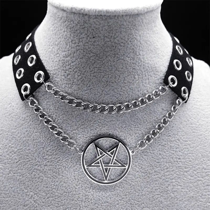 Jewelry Inverted Pentagram Necklace Size ONE SIZE - 1 Thumbnail