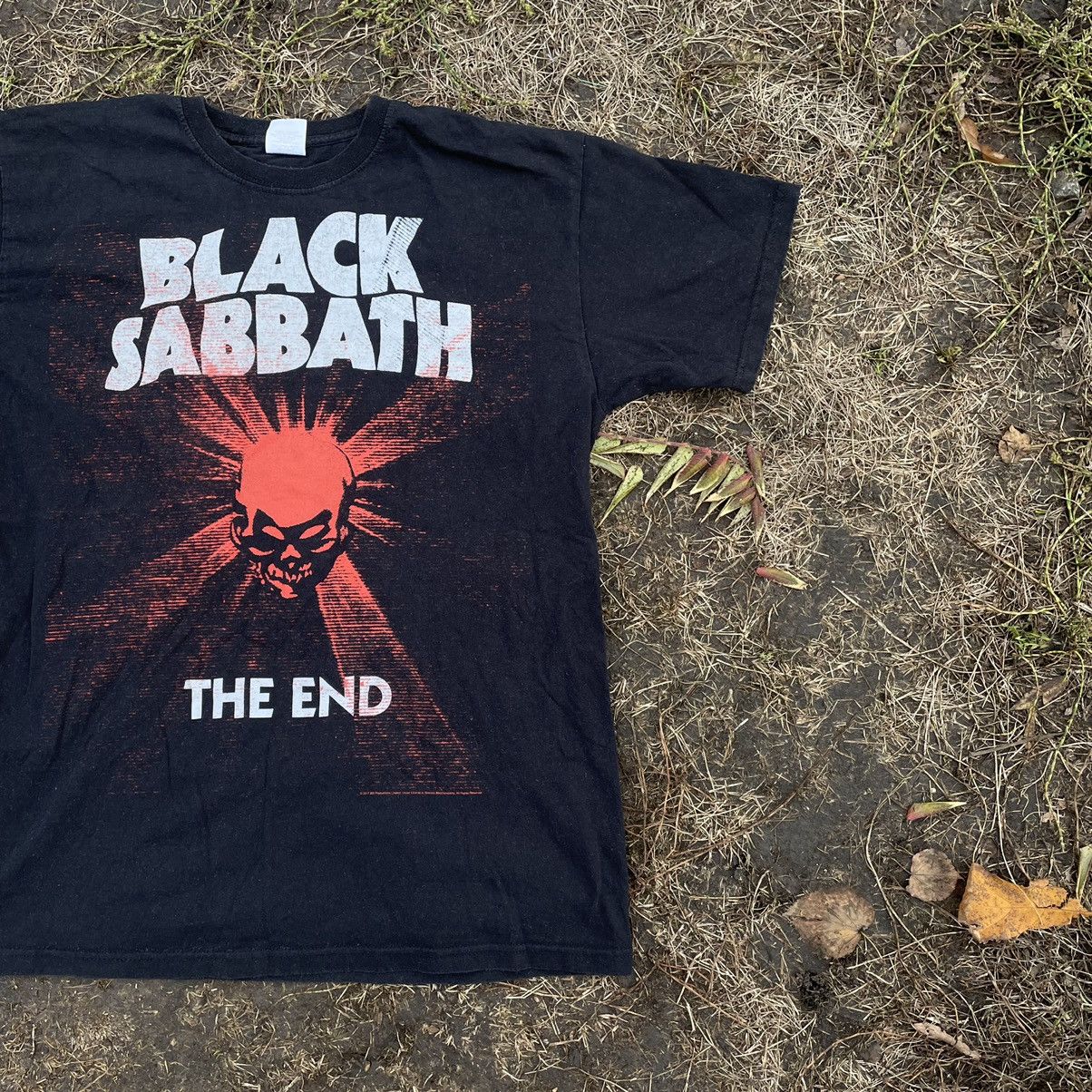 Vintage Vintage 90s Black Sabbath Band Tee Graphic Grunge Baggy L Size US L / EU 52-54 / 3 - 3 Thumbnail