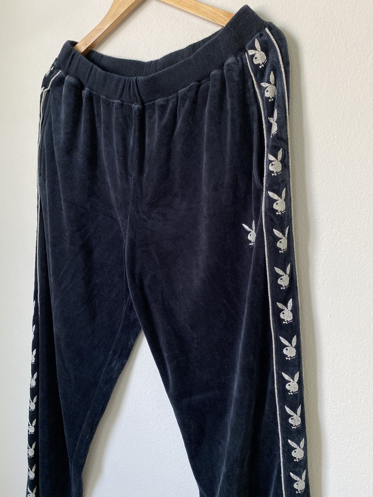 Playboy vintage 90s playboy velvet sidetape track bottom wide legs Size US 32 / EU 48 - 4 Thumbnail