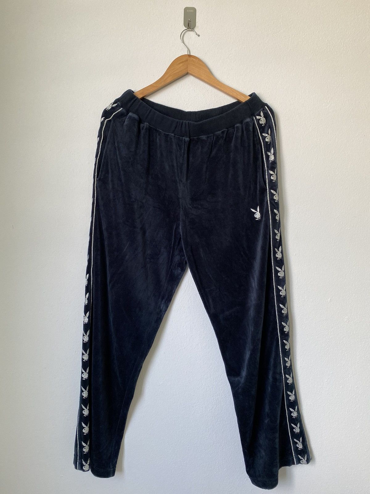Playboy vintage 90s playboy velvet sidetape track bottom wide legs Size US 32 / EU 48 - 2 Thumbnail