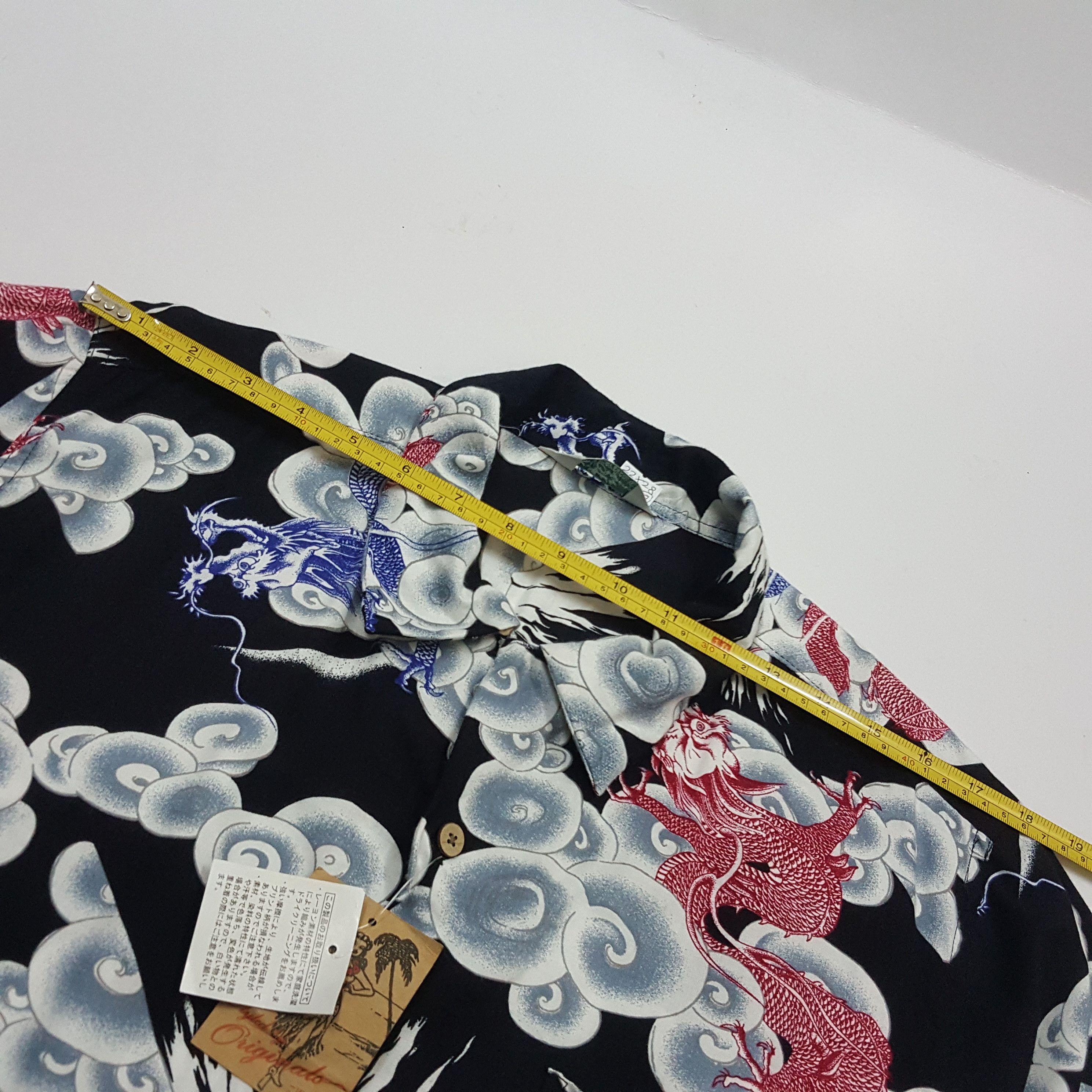 Japanese Brand Vintage Japanese brand surf style nice dragon design shirt Size US L / EU 52-54 / 3 - 6 Thumbnail