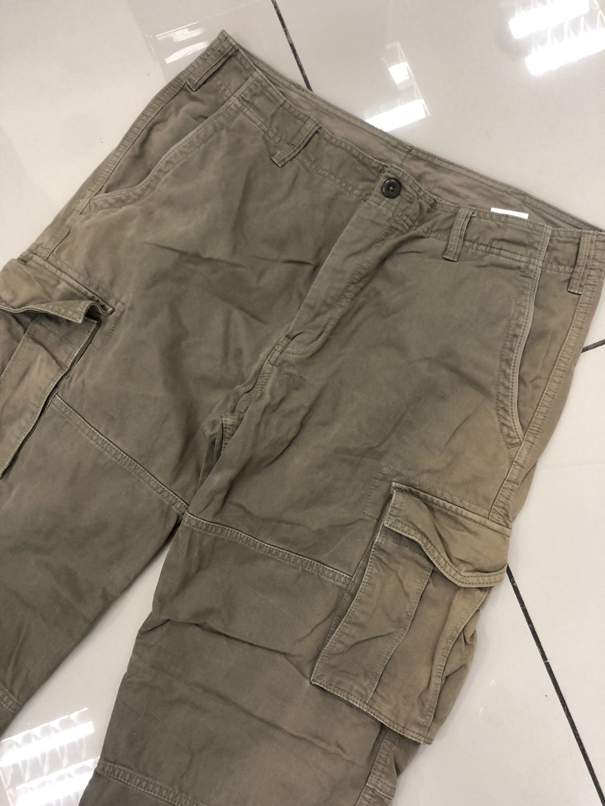 Japanese Brand × Uniqlo Uniqlo cargo/multipocket pants sun Faded Distressed Size US 36 / EU 52 - 3 Thumbnail