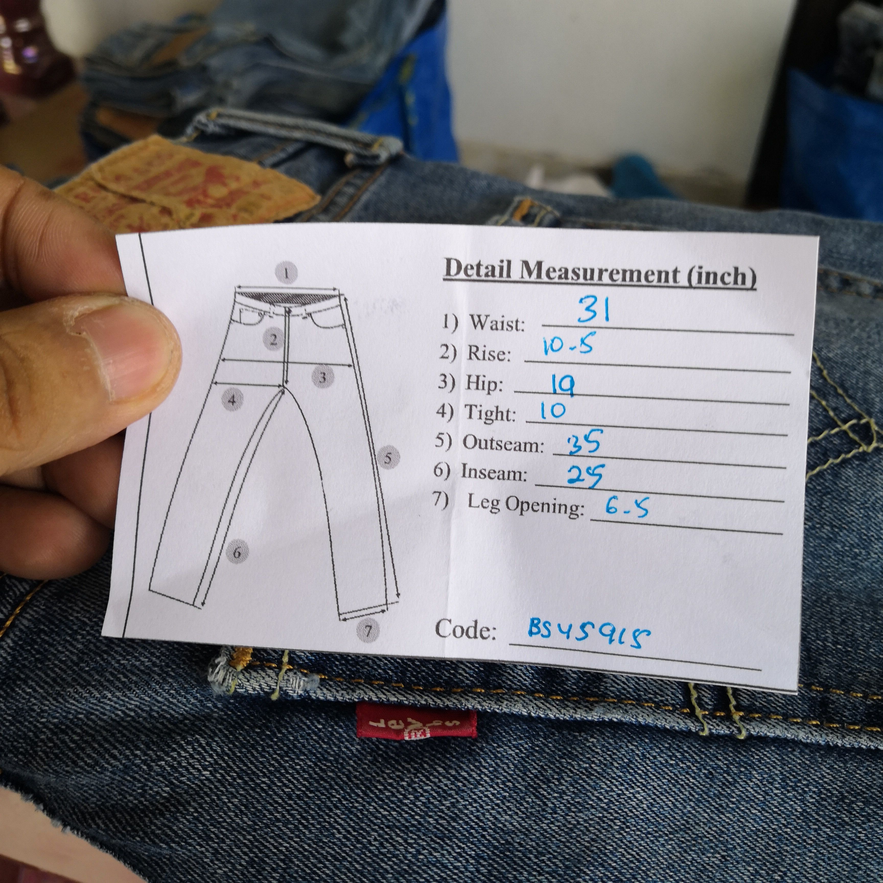 Levi's Vintage Levis 501 Denim Distressed Levi's Faded Wash Jeans Size US 30 / EU 46 - 15 Thumbnail