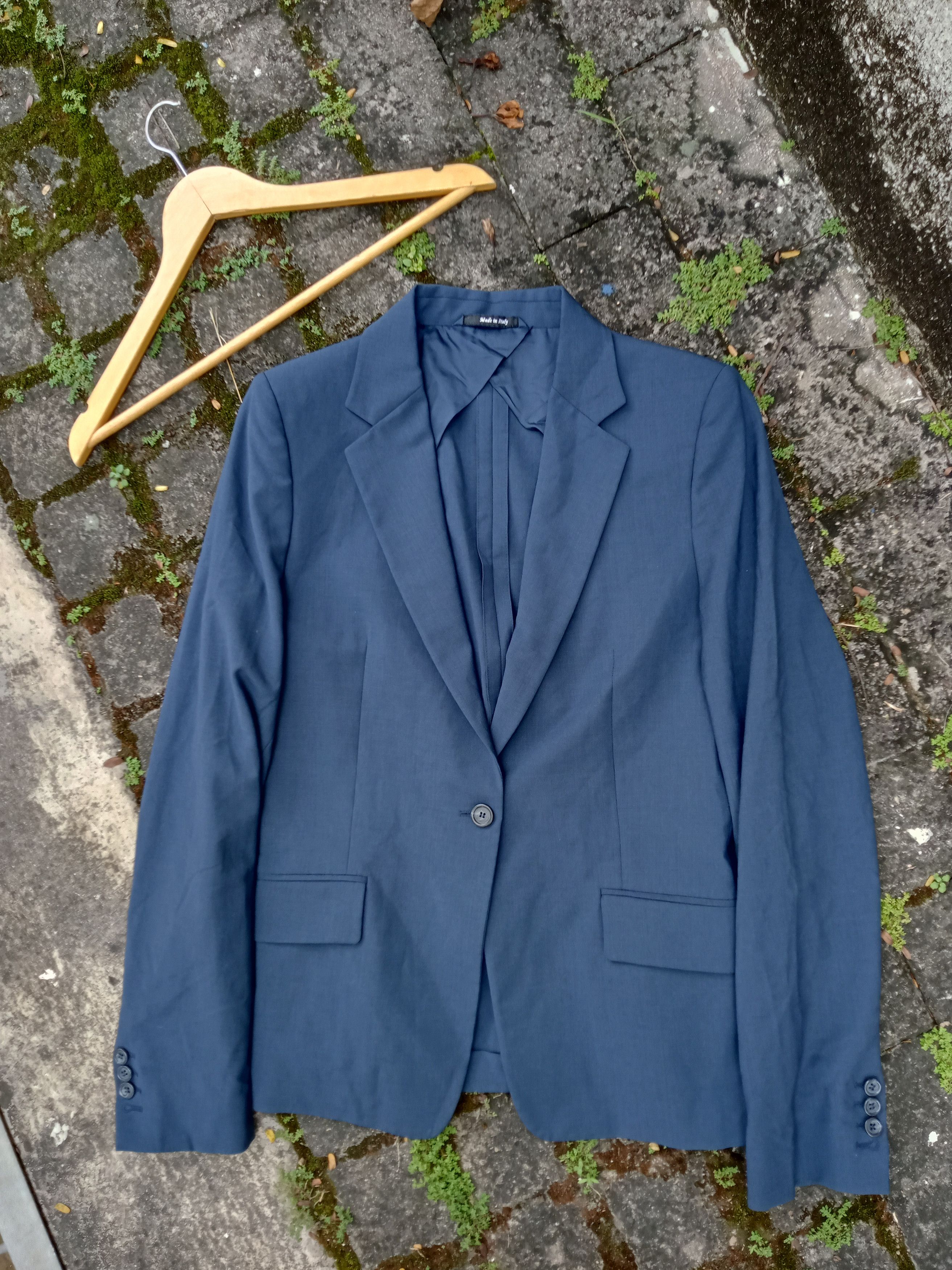 image of Designer Mm1 Maison Margiela Single-Breasted Women's Blazer in Midnight Blue (Size Medium)