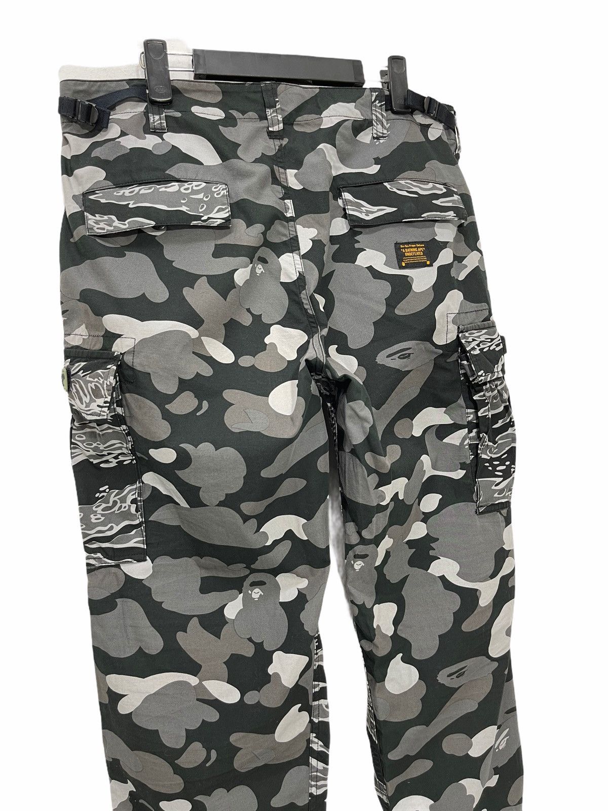 Bape × Undefeated Rare Like New Tiger Camo Duck Cargo Military Regular ...