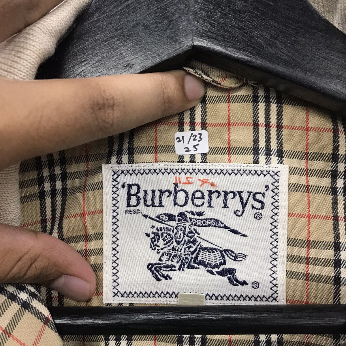 Burberry × Vintage Rare!! Vintage Burberrys Nova Chek Bomber Jacket Size US S / EU 44-46 / 1 - 15 Thumbnail