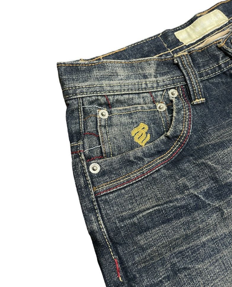 Rocawear Rocawear Stonewash Double Sided Painter Logo Jeans Size US 30 / EU 46 - 11 Thumbnail