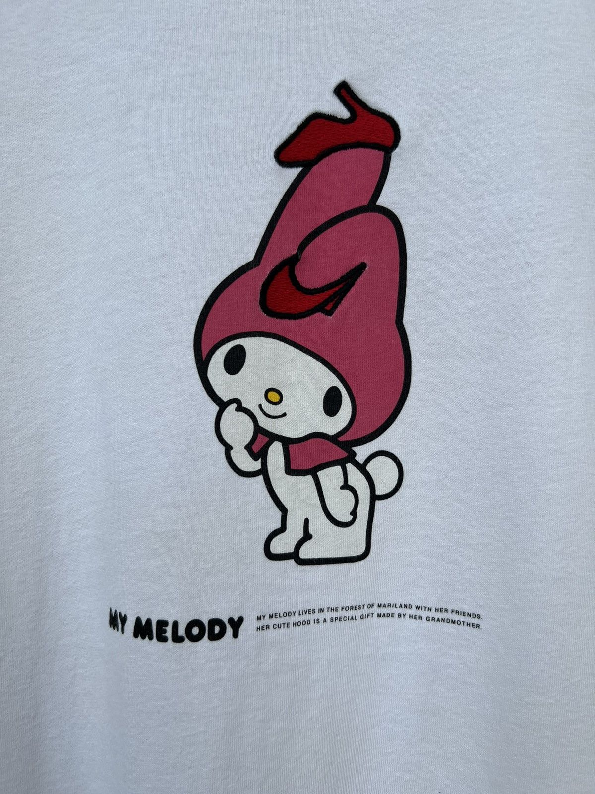Anime 🔥FAST SALE🔥UNIQLO HELLO KITTY BY YUNI TOSHIDA TEE Size US XL / EU 56 / 4 - 5 Thumbnail