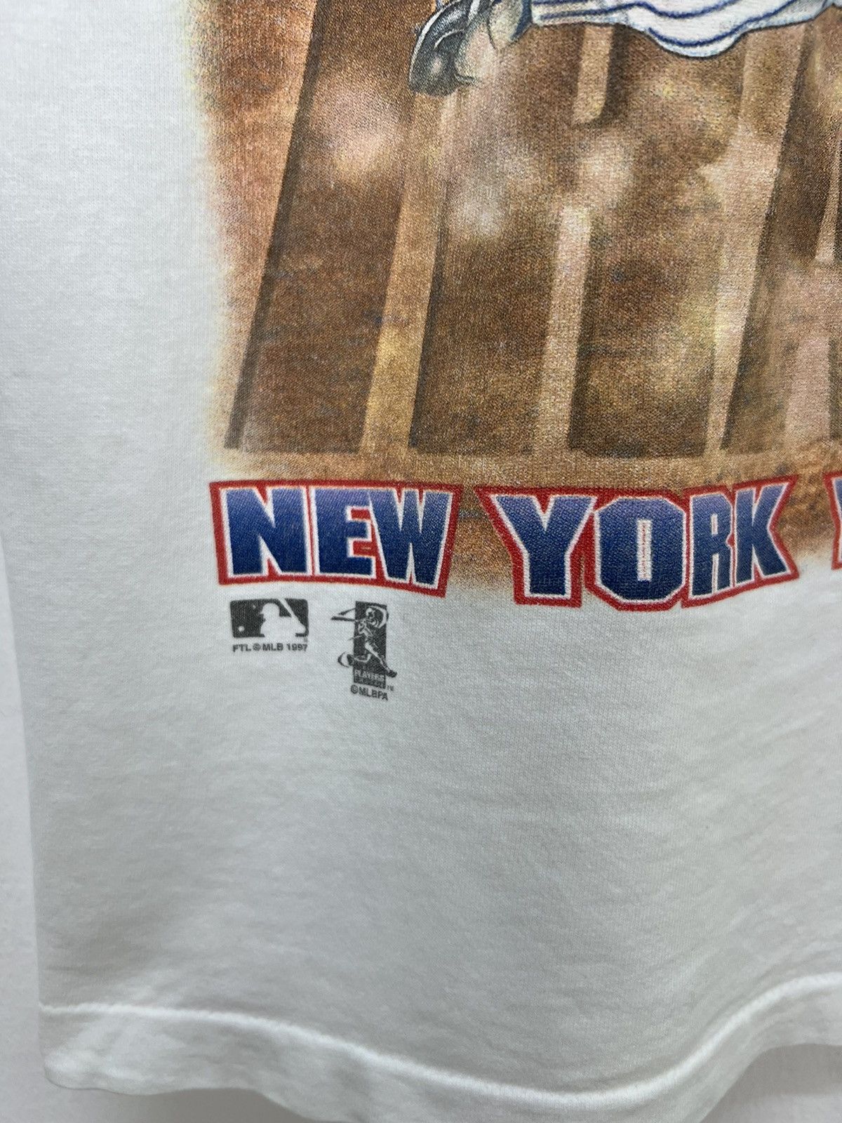 MLB Vintage New York Yankees Major League Baseball Tee Size US M / EU 48-50 / 2 - 7 Thumbnail