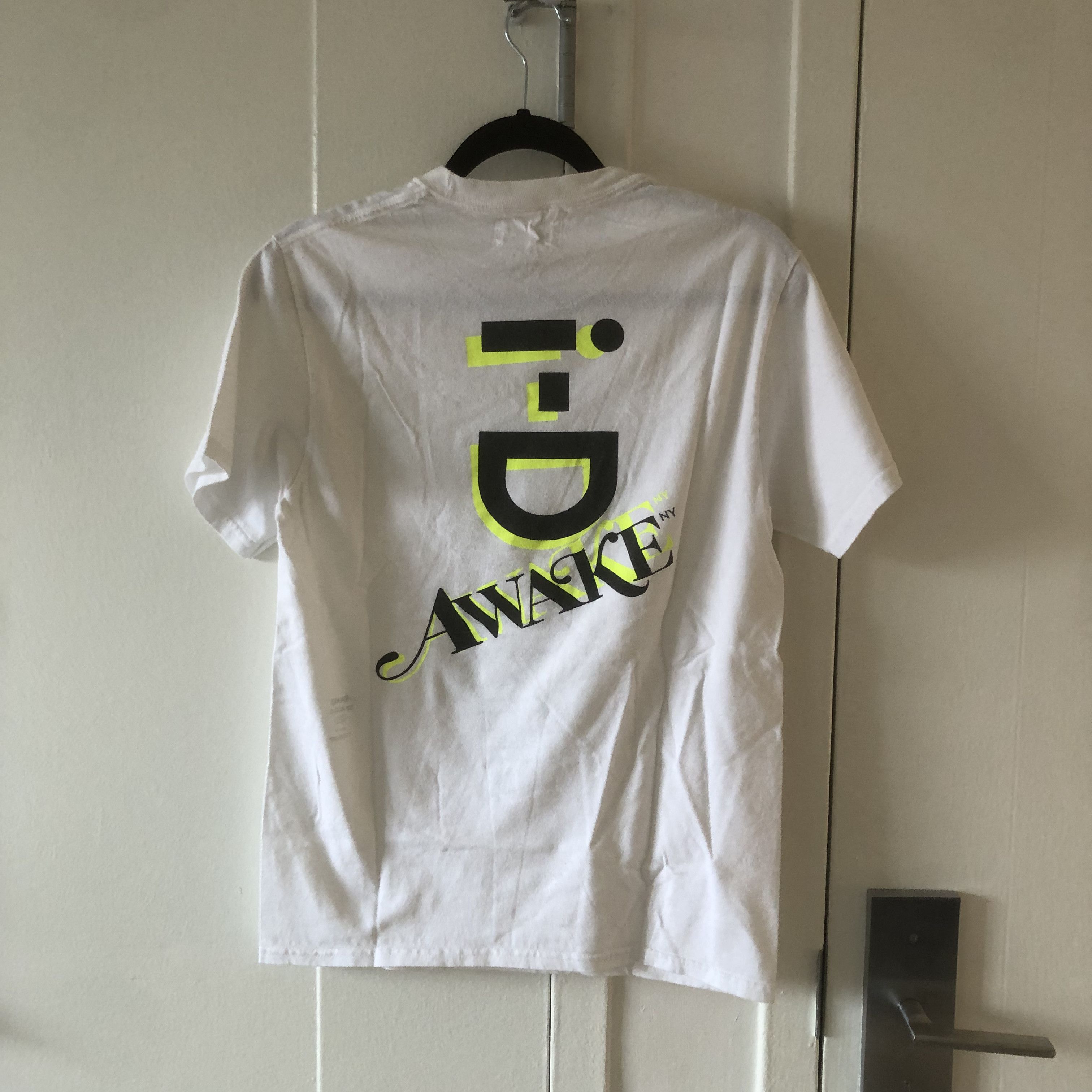 Awake NY Awake x i-D Magazine The Post Truth Issue Tee Size US S / EU 44-46 / 1 - 4 Thumbnail
