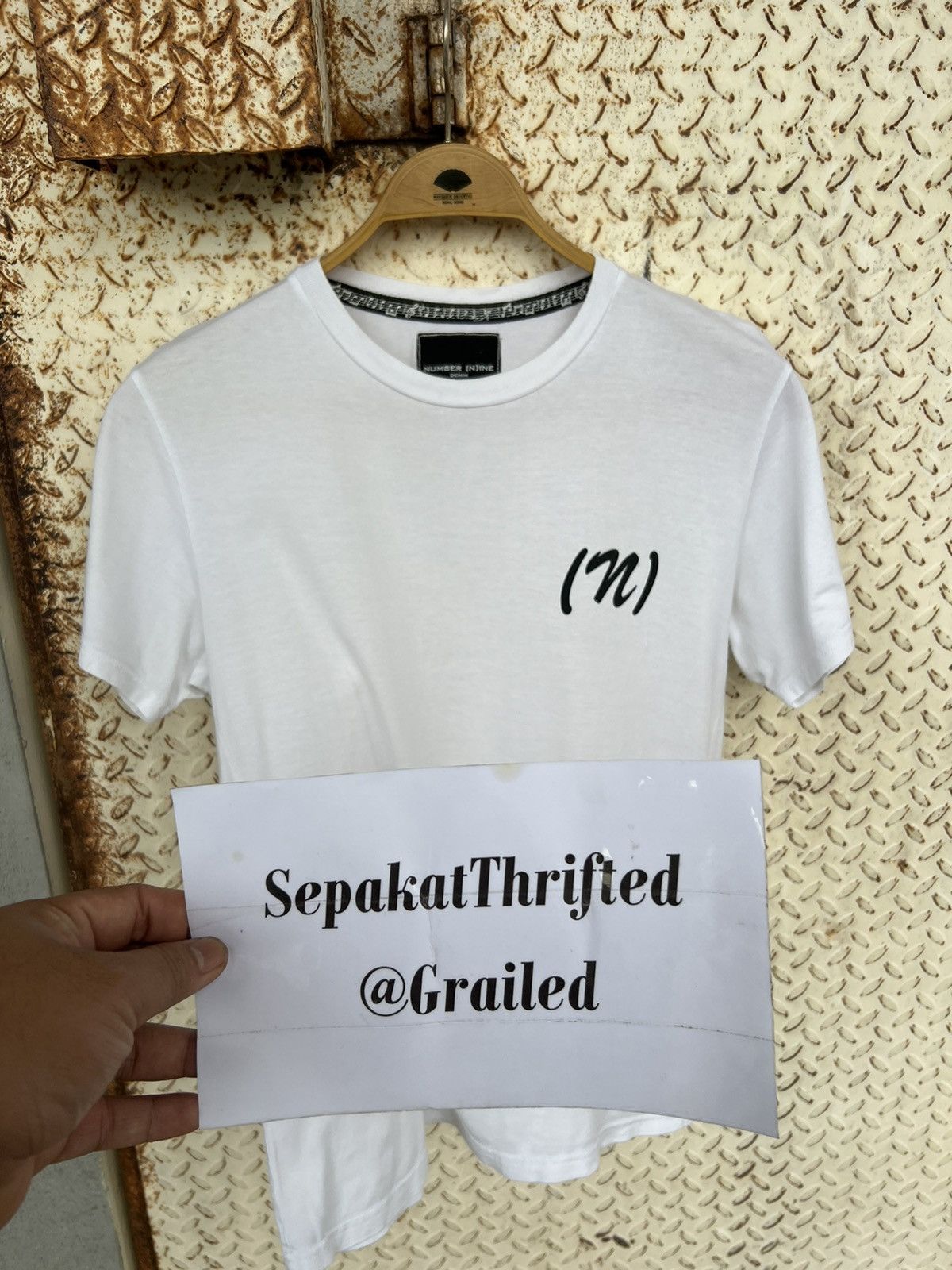 Number (N)ine NUMBER(NINE) NINE INCH SMALL LOGO WHITE TEE Size US M / EU 48-50 / 2 - 11 Thumbnail