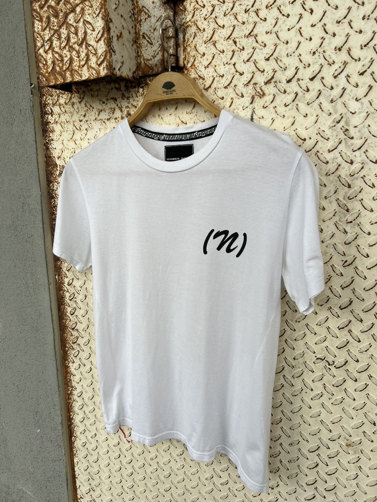 Number (N)ine NUMBER(NINE) NINE INCH SMALL LOGO WHITE TEE Size US M / EU 48-50 / 2 - 2 Thumbnail