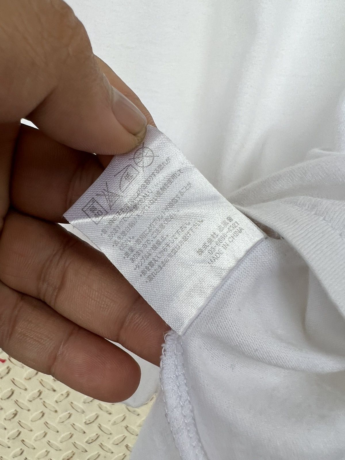 Number (N)ine NUMBER(NINE) NINE INCH SMALL LOGO WHITE TEE Size US M / EU 48-50 / 2 - 10 Thumbnail