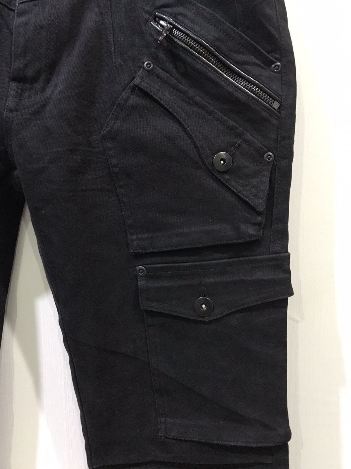 Japanese Brand BLACKVARIA Japan Punk Tactical 8 Pockets Cargo Skinny Pant Size US 33 - 4 Thumbnail