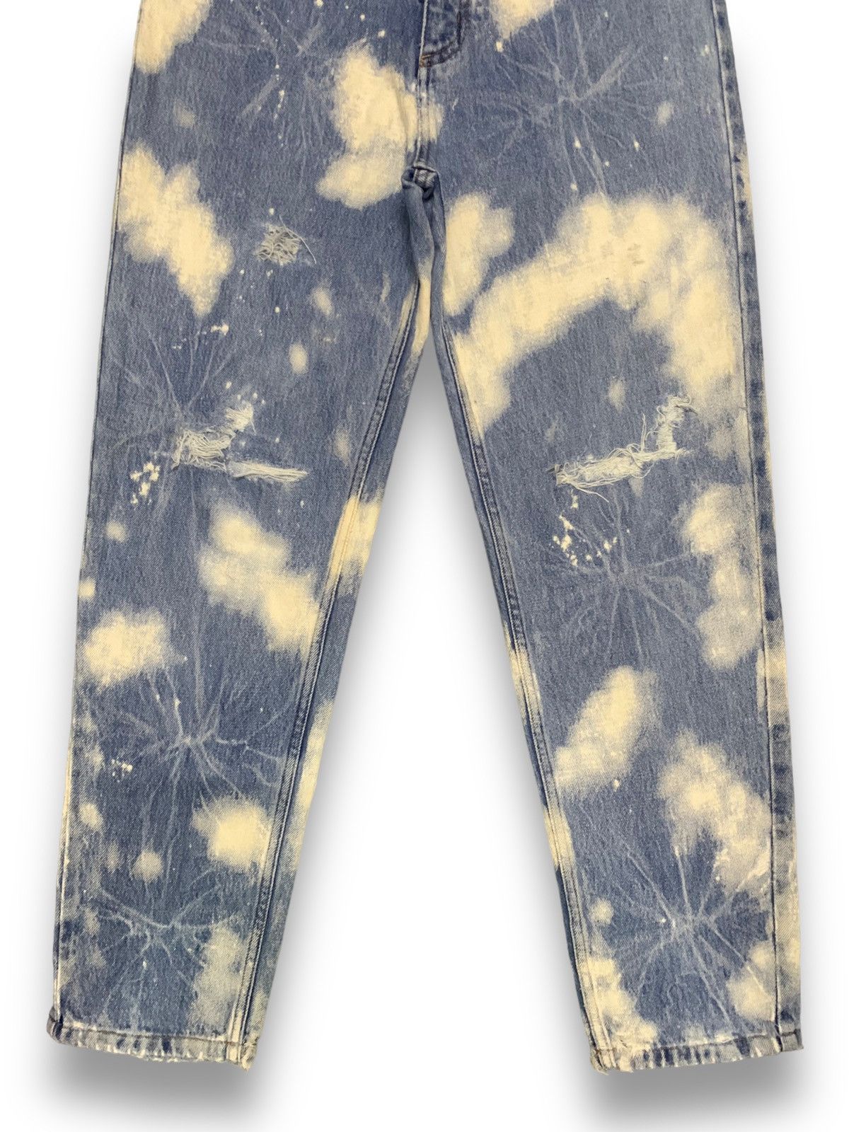 Tommy Hilfiger Y2K Tommy Hilfiger Acid Wash Distressed Jeans Made in Italy Size US 29 - 10 Thumbnail