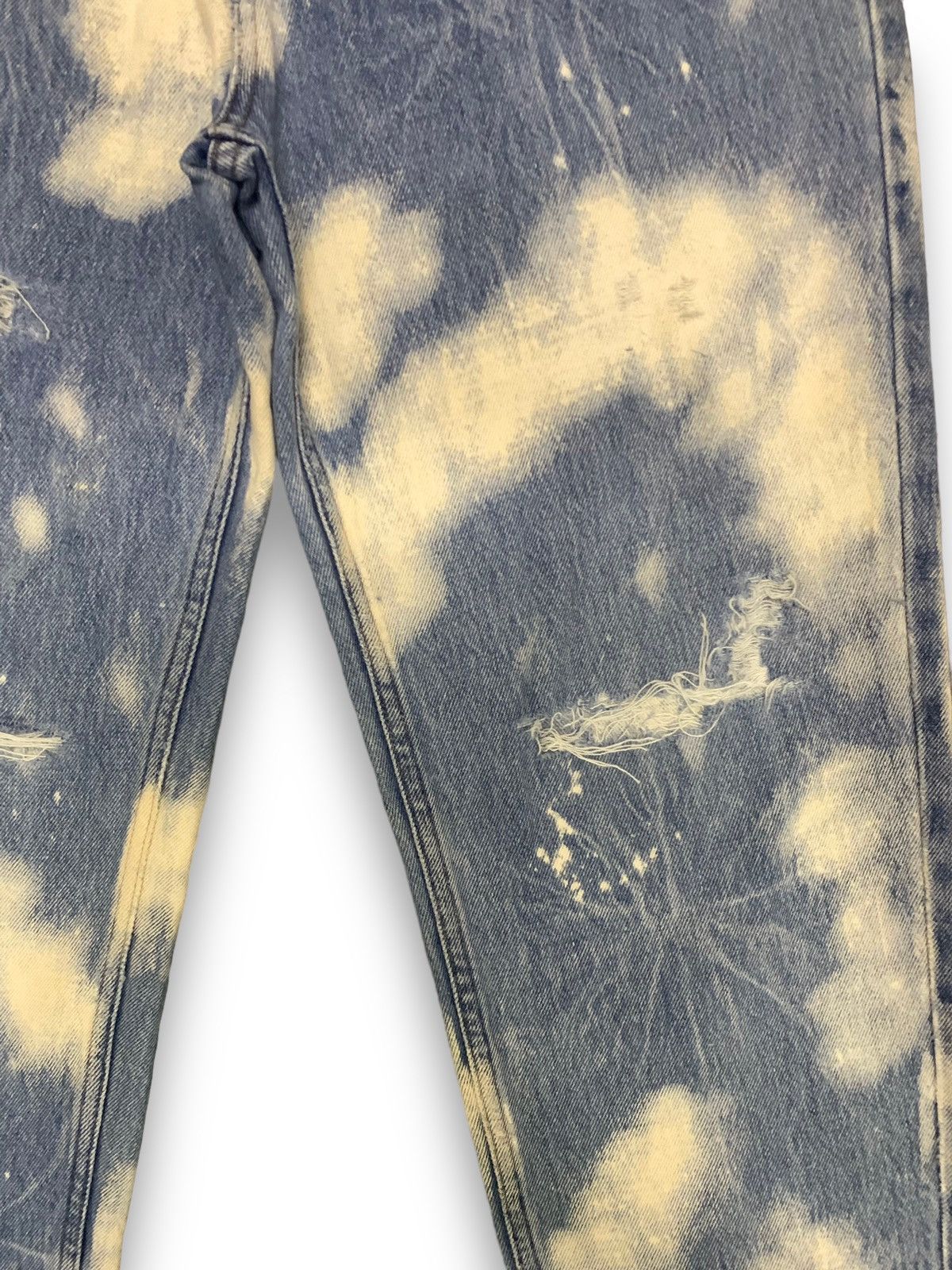 Tommy Hilfiger Y2K Tommy Hilfiger Acid Wash Distressed Jeans Made in Italy Size US 29 - 9 Thumbnail
