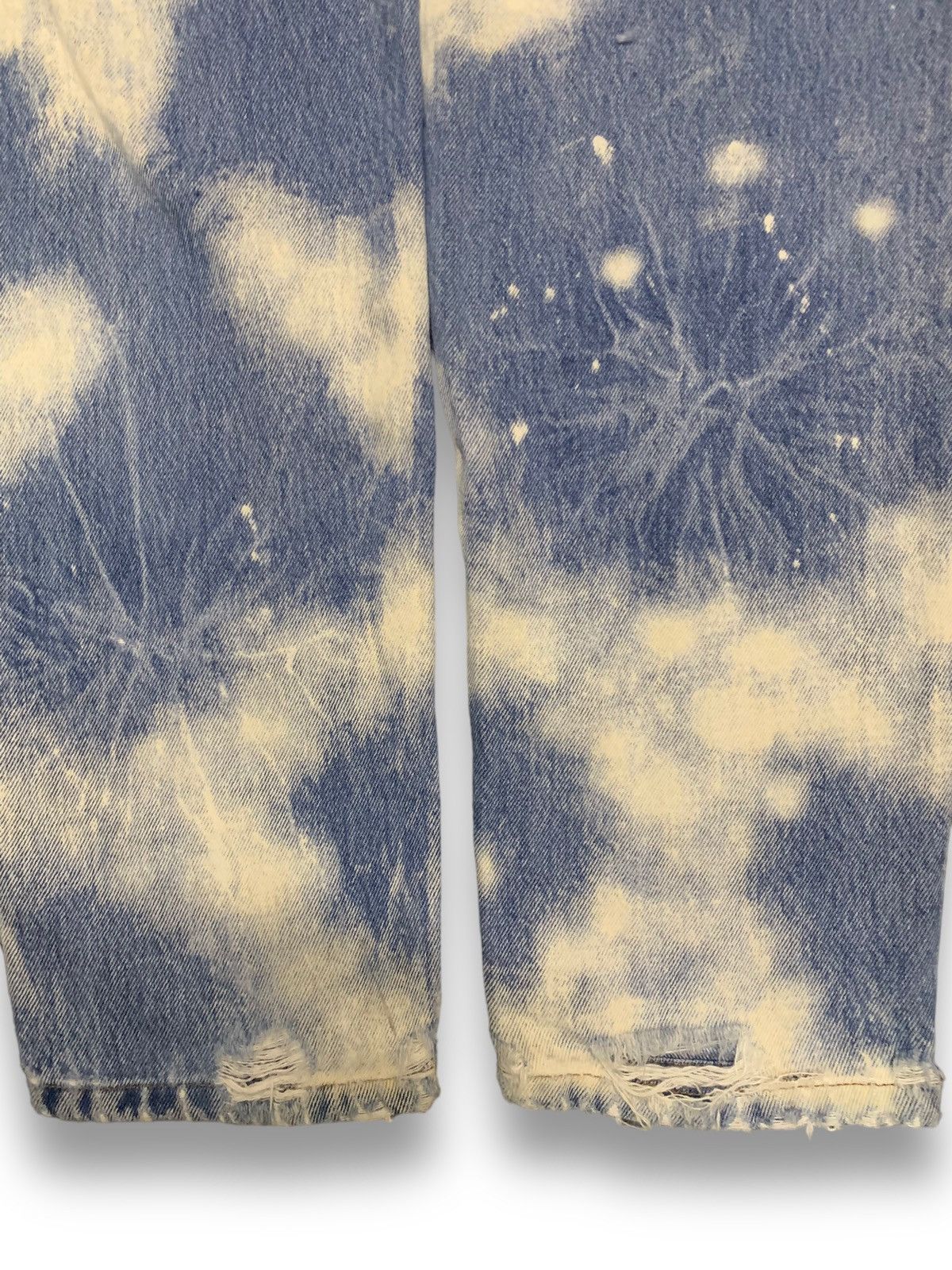 Tommy Hilfiger Y2K Tommy Hilfiger Acid Wash Distressed Jeans Made in Italy Size US 29 - 15 Thumbnail