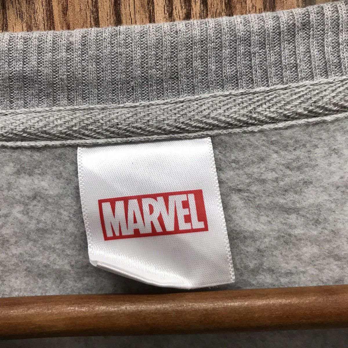 DC Comics × Marvel Comics × Warner Bros Vtg Marvel Box Logo Embroidery Sweatshirt Jumper Pullover Size US M / EU 48-50 / 2 - 6 Thumbnail