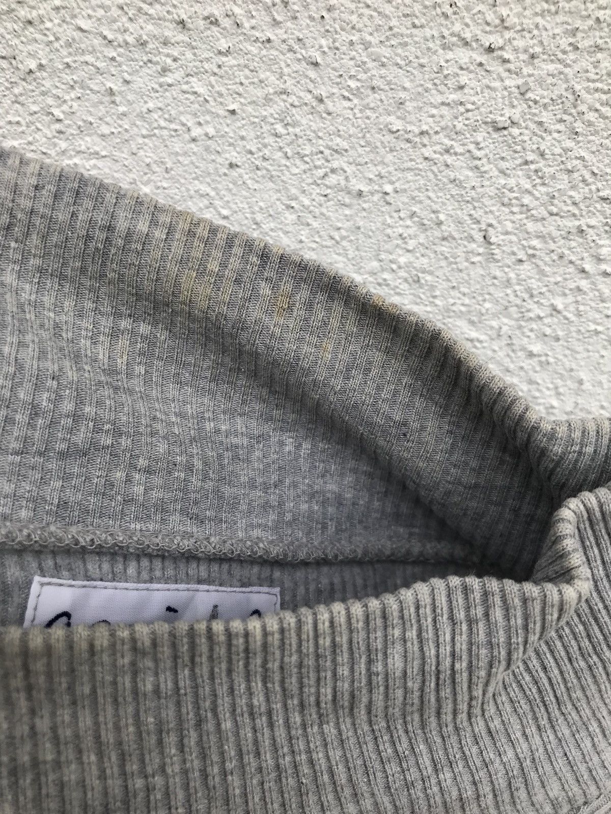 agnes b. Agnes B. Plain Turtleneck Long Sleeve Light Grey Shirts Size US S / EU 44-46 / 1 - 9 Thumbnail