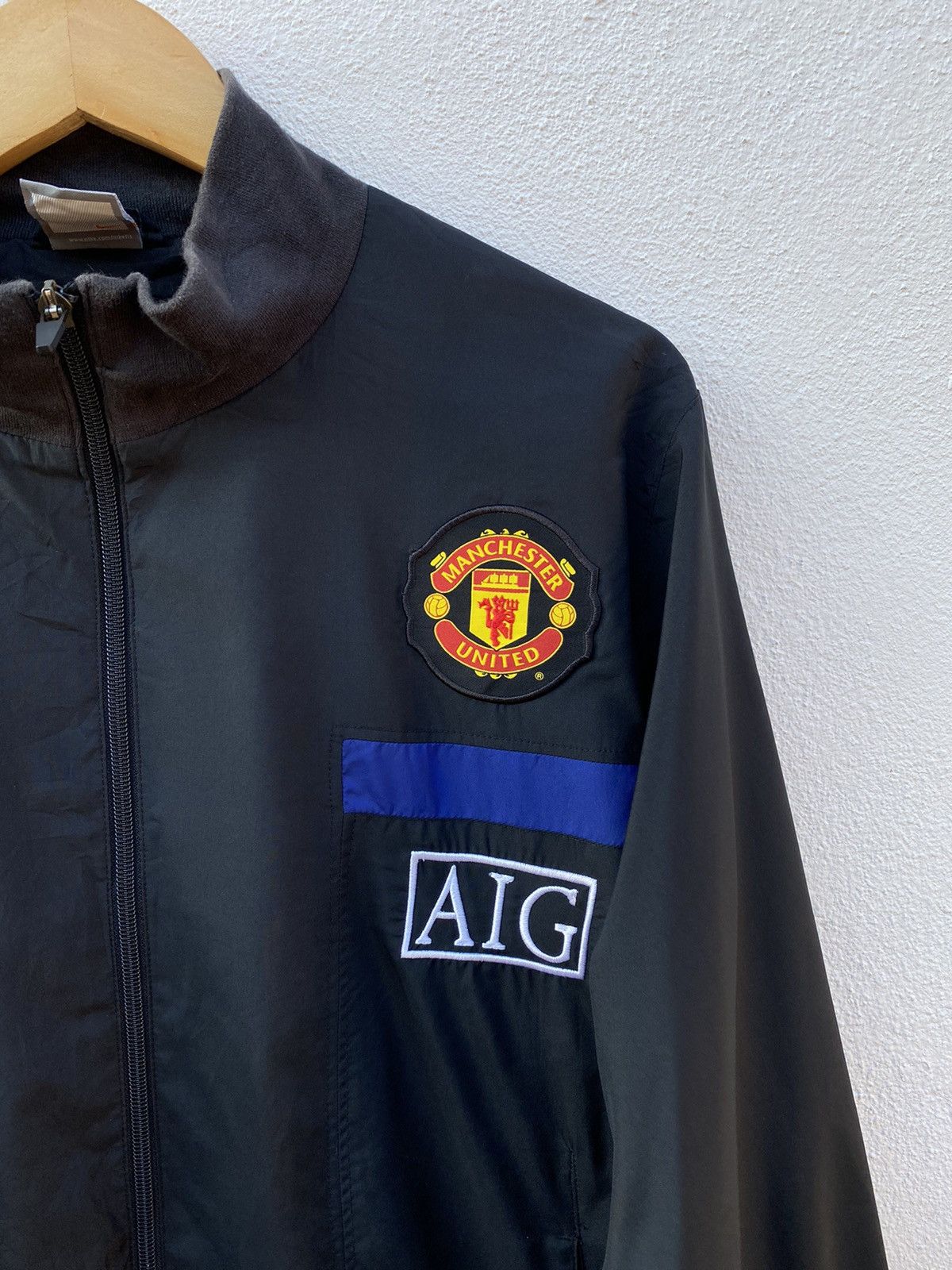 Nike Nike Manchester United AIG Windbraker Jacket Size US M / EU 48-50 / 2 - 2 Thumbnail