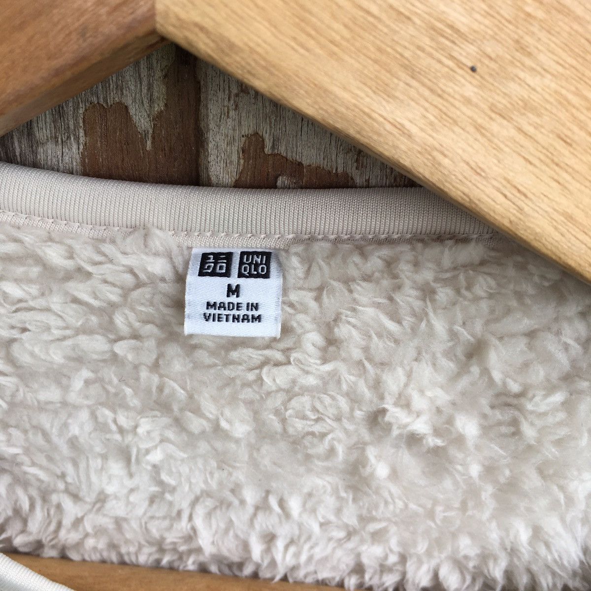 Uniqlo Uniqlo Japanese Brand Fleece Sweater ERD GRUNGE Size US M / EU 48-50 / 2 - 3 Thumbnail