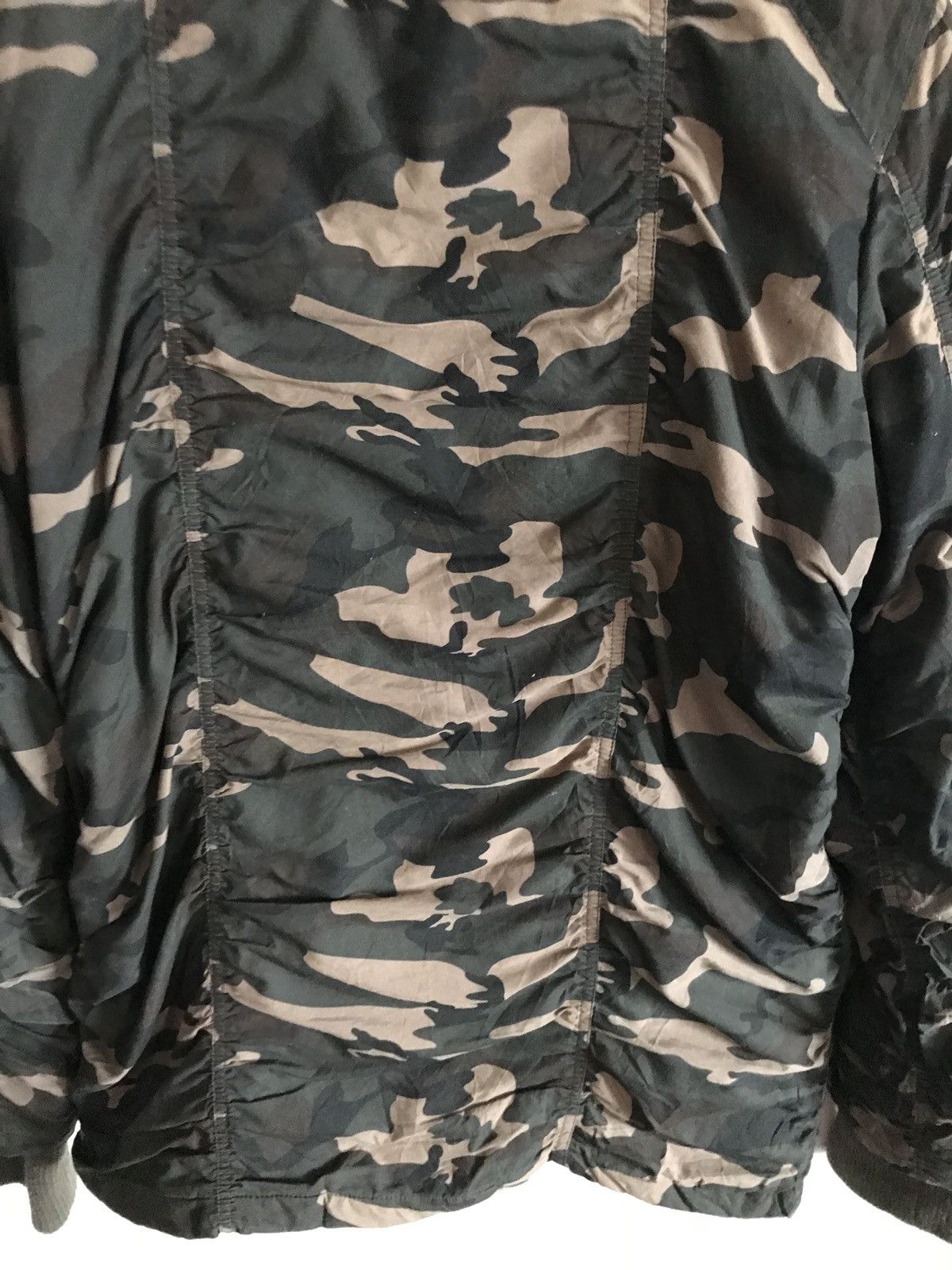 Japanese Brand Camouflage Quilted Tactical Jacket Size US L / EU 52-54 / 3 - 5 Thumbnail