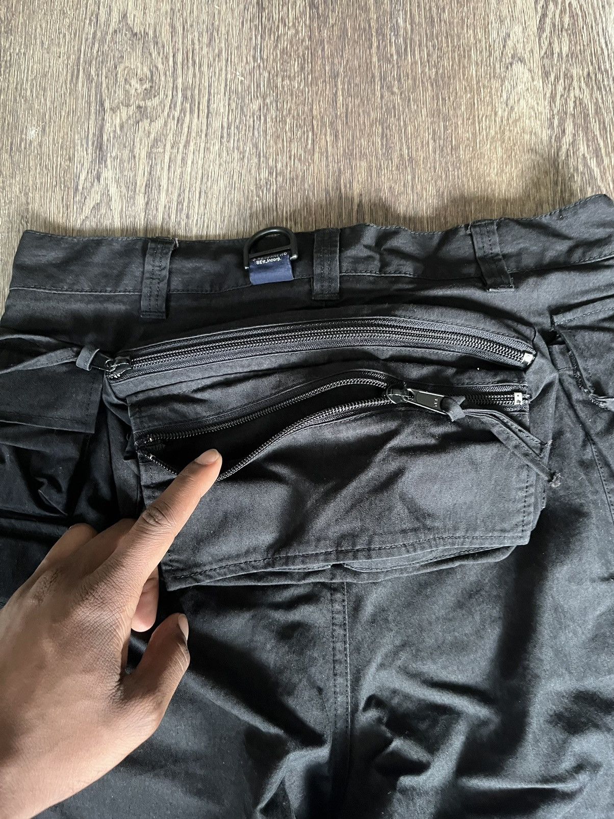 General Research GENERAL RESEARCH MULTI-POCKET CARGO SHORTS - 1999 Size US 30 / EU 46 - 9 Thumbnail
