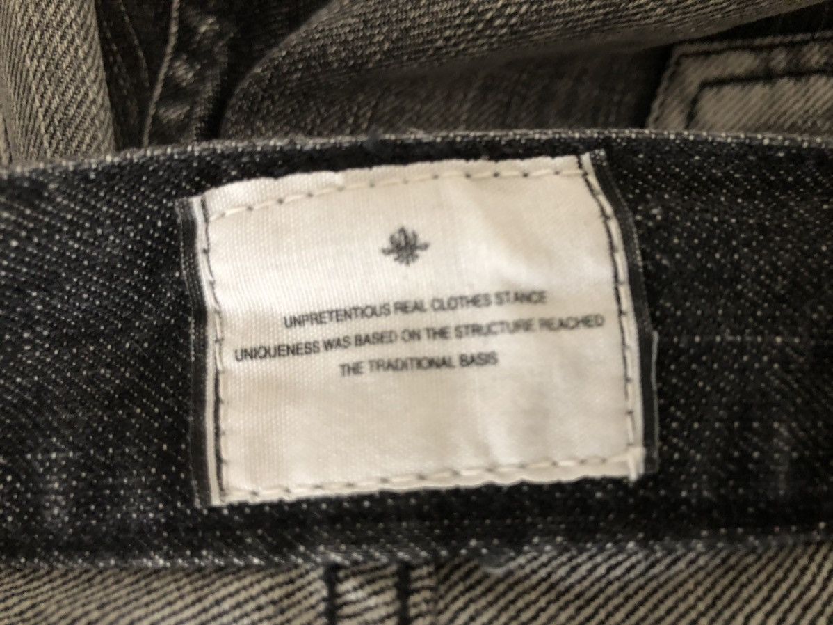 Lounge Lizard Blutenblatt Japan Distressed Denim Flare Jeans Size US 31 - 23 Thumbnail