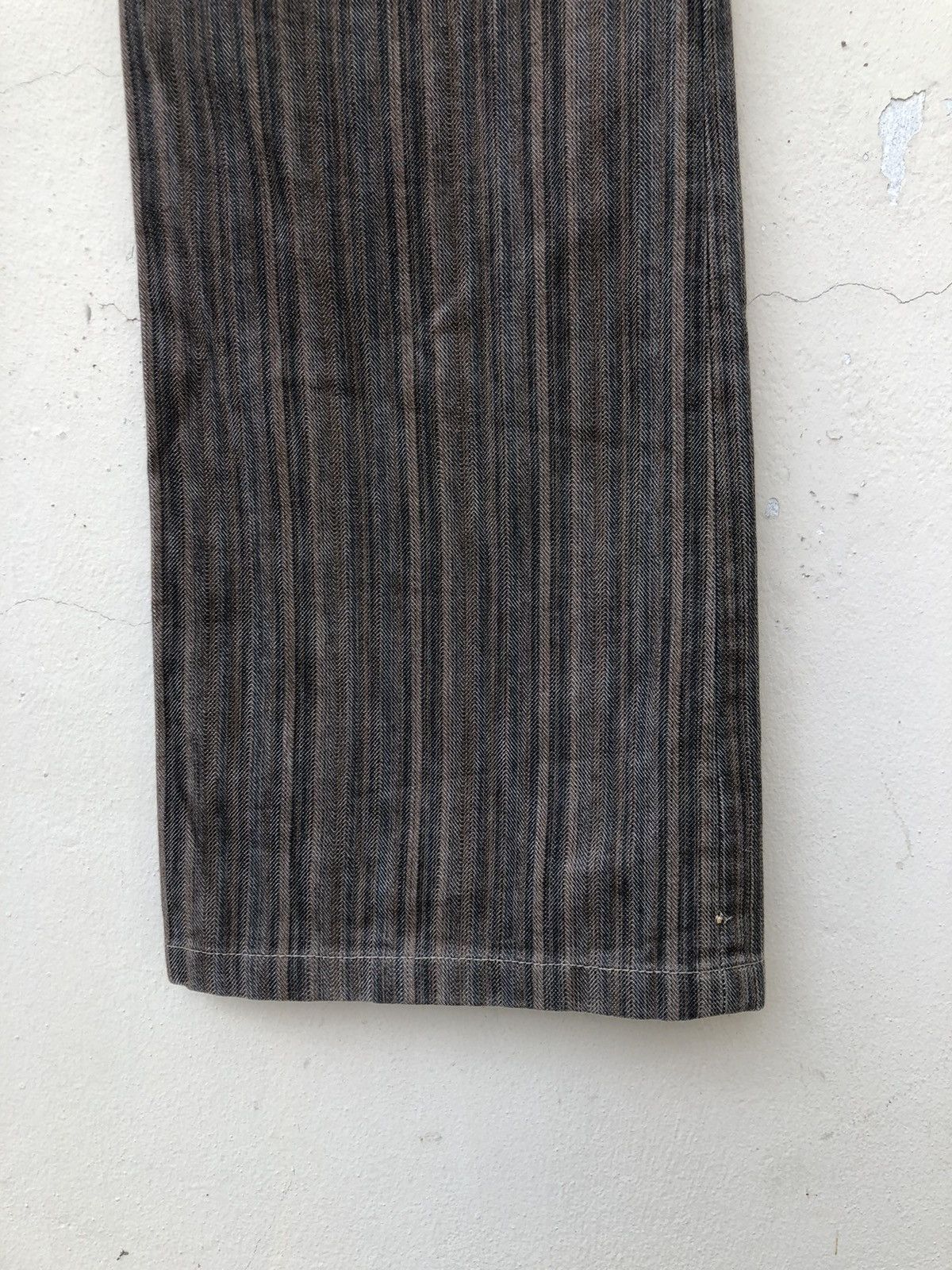 Tete Homme TETE HOMME Japan Stretchable Striped Flare Jeans Size US 30 / EU 46 - 23 Thumbnail