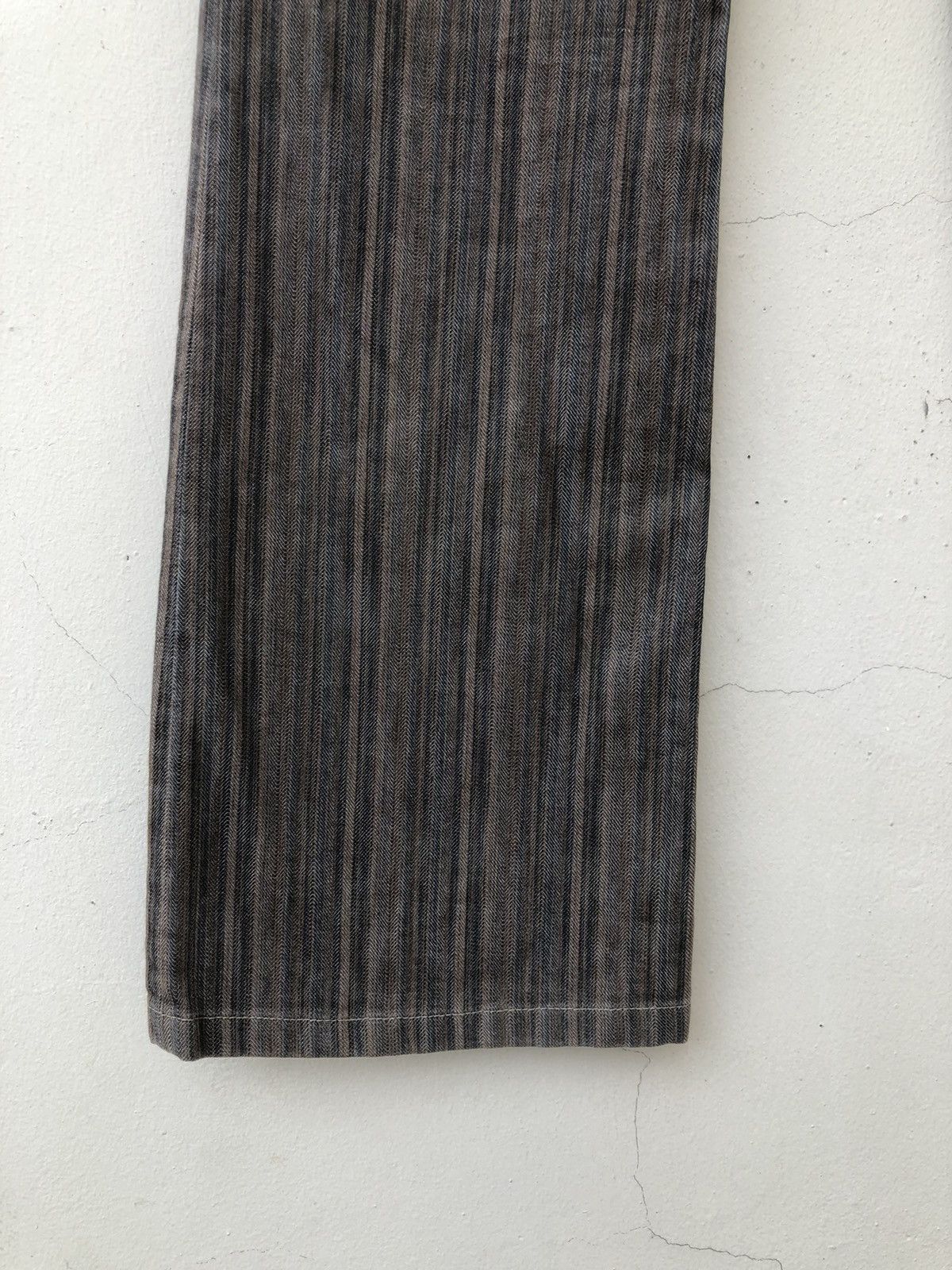 Tete Homme TETE HOMME Japan Stretchable Striped Flare Jeans Size US 30 / EU 46 - 19 Thumbnail