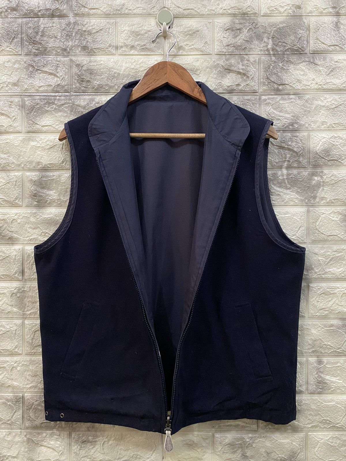 Burberry Burberry London Golf reversible Vest Size US L / EU 52-54 / 3 - 5 Thumbnail