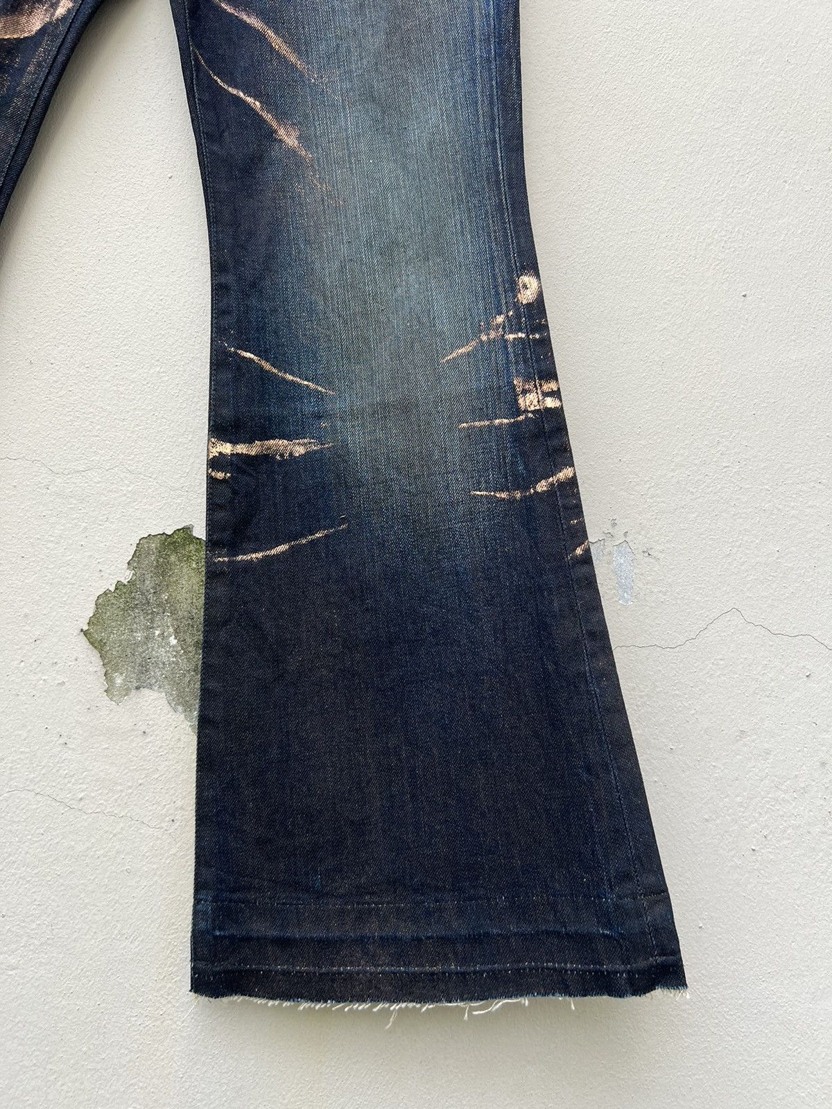 Tornado Mart Vintage Tornado Mart Japan Waxed Denim Flare Jeans Size US 31 - 11 Thumbnail
