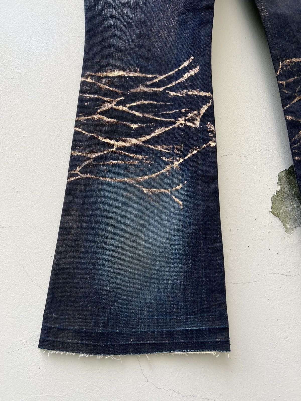 Tornado Mart Vintage Tornado Mart Japan Waxed Denim Flare Jeans Size US 31 - 14 Thumbnail