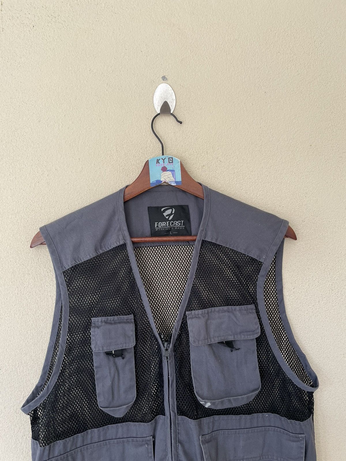 Japanese Brand FORECAST UTILITIES VEST Size US L / EU 52-54 / 3 - 4 Thumbnail