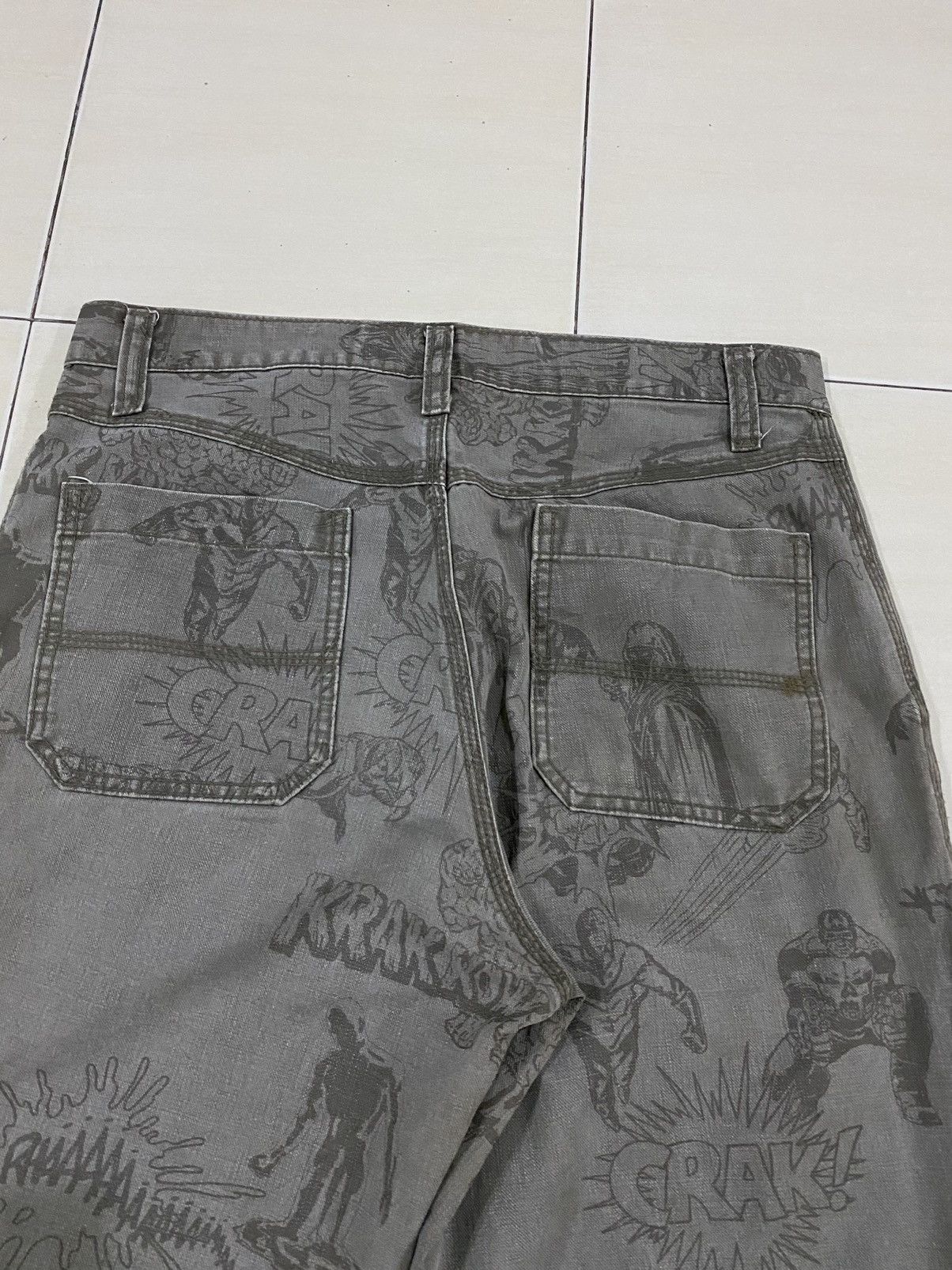 ABAHOUSE × Japanese Brand × Marvel Comics Abahouse full print marvel characters cargo pants size 32 Size US 32 / EU 48 - 3 Thumbnail