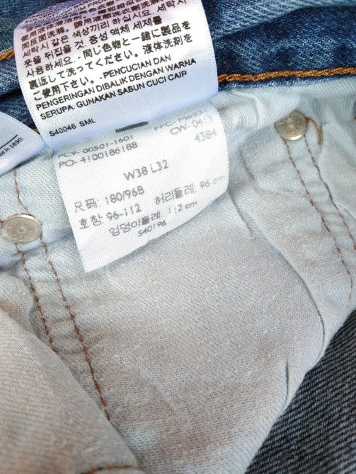 Levi's Vintage Levi's 501 Faded Blue Straight Leg Jeans 38x32 Size US 38 / EU 54 - 9 Thumbnail