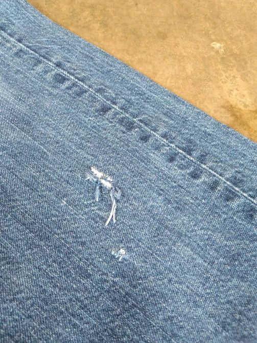 Levi's Vintage Levi's 501 Faded Blue Straight Leg Jeans 38x32 Size US 38 / EU 54 - 4 Thumbnail