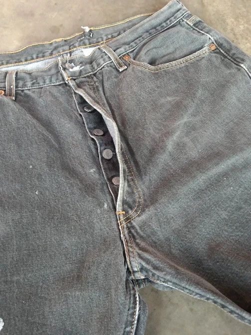 Levi's Vintage Levi's 501 Grey Distressed Jeans 36x30 Size US 36 / EU 52 - 9 Thumbnail
