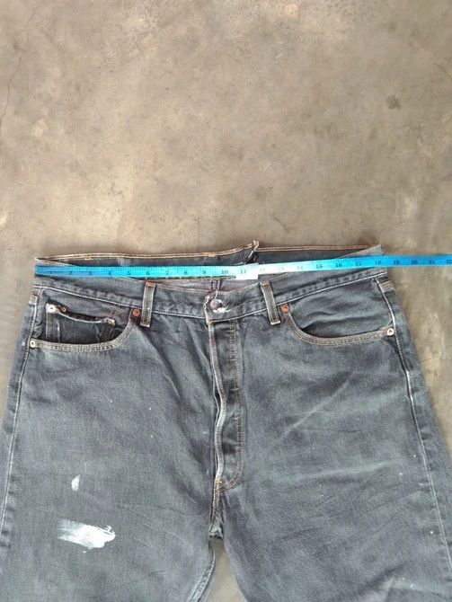 Levi's Vintage Levi's 501 Grey Distressed Jeans 36x30 Size US 36 / EU 52 - 8 Thumbnail